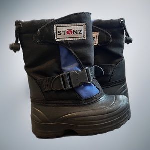 •Stonz Toddler Boots •5T •Removable Liners •Warm